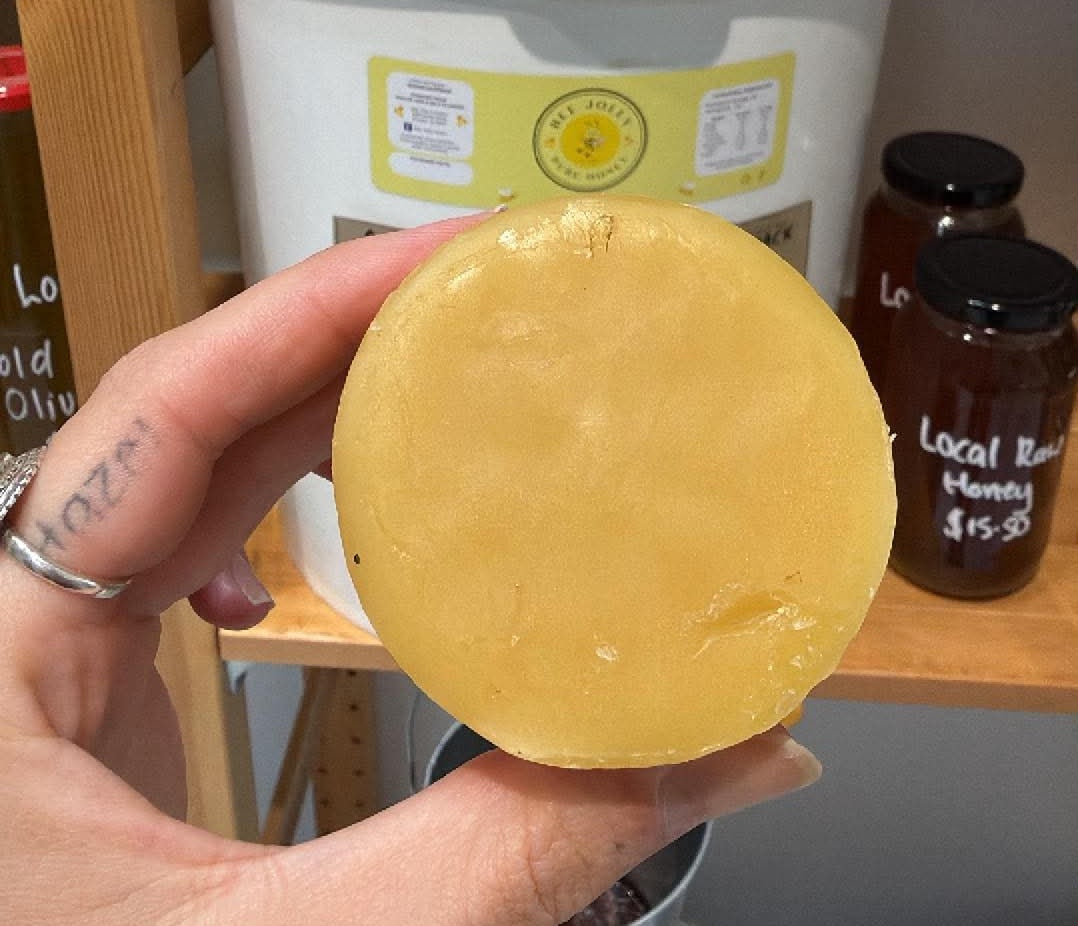 Bees Wax - Small Round Block